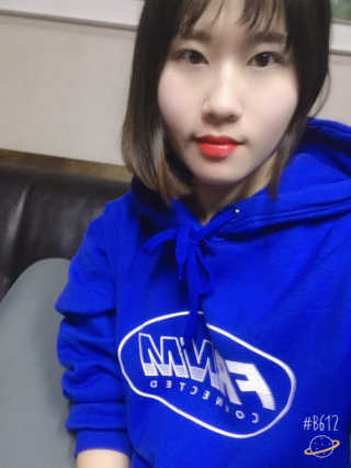 지고트 로맨틱 키스 립스틱 — 4점을 준 리뷰어가 2019년 2월 올린 사용 사진