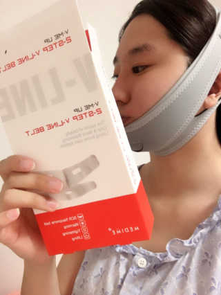 메디미 브이미 업 2스텝 브이라인벨트 — 4점을 준 리뷰어가 2017년 9월 올린 사용 사진