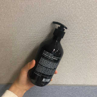 the naked object [탈모볼륨샴푸] 디블랙 팩 샴푸 — 5점을 준 리뷰어가 2019년 12월 올린 사용 사진