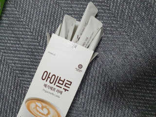 한국맥널티 아이브루 라떼 10T 3종 — 5점을 준 리뷰어가 2020년 3월 올린 사용 사진