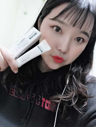 셀라피 에이리페어플러스크림 — 4.33점을 준 리뷰어가 2018년 4월 올린 사용 사진