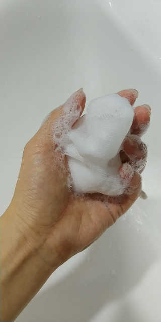 어파티 더마실드 바디워시 비타민트 300ml — 5점을 준 리뷰어가 2018년 7월 올린 사용 사진