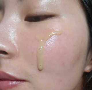 보타니티 [홍]조[진]정[결]케어 플라본 세럼 — 4.33점을 준 리뷰어가 2018년 5월 올린 사용 사진