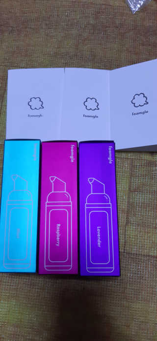 폼글 I foamgle [폼글] 거품가글 50ml 3종 - 민트, 라벤더, 라즈베리 — 4점을 준 리뷰어가 2019년 10월 올린 사용 사진