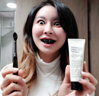 the naked object 디블랙팩치약 디블랙칫솔 세트 — 5점을 준 리뷰어가 2019년 12월 올린 사용 사진
