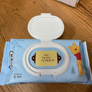 보솜이 아기물티슈 베이비케어 푸에디션 캡 74매 10입 — 5점을 준 리뷰어가 2019년 4월 올린 사용 사진