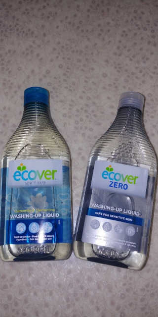 에코버 친환경 주방세제 450ml 무향+카모마일향 — 5점을 준 리뷰어가 2018년 12월 올린 사용 사진