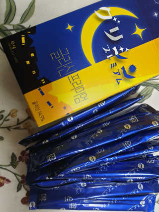 한국맥널티 맥널티 글리신 프리미엄 14개입 — 5점을 준 리뷰어가 2019년 12월 올린 사용 사진