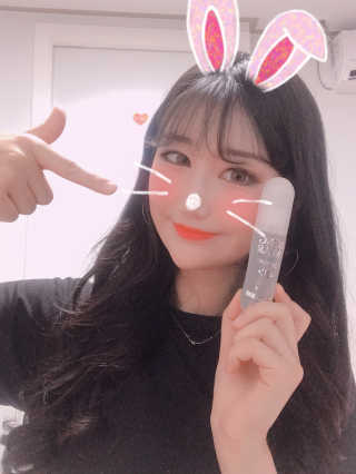베이크어반 롱웨어 메이크업 픽서 — 5점을 준 리뷰어가 2018년 7월 올린 사용 사진