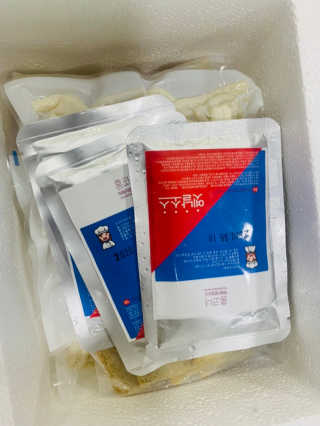 [홍코너떡볶이]옛날떡볶이 인기맛 4팩세트 — 5점을 준 리뷰어가 2019년 11월 올린 사용 사진
