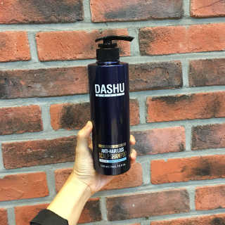 다슈코리아 다슈 데일리 한방 두피 골드 샴푸 500ml — 5점을 준 리뷰어가 2017년 10월 올린 사용 사진