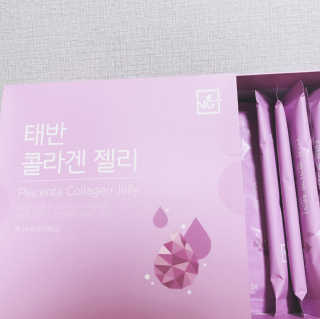 네츄럴굿띵스 태반 콜라겐 젤리 15포 — 5점을 준 리뷰어가 2018년 12월 올린 사용 사진