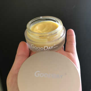 GoodDay Skincare GoodDay 강황 크림 — 4점을 준 리뷰어가 2019년 6월 올린 사용 사진