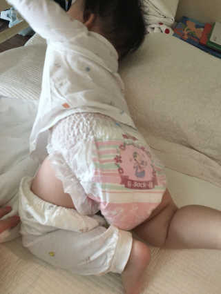LG생활건강 토디앙 자운보 본초 팬티형 기저귀 — 3.67점을 준 리뷰어가 2017년 4월 올린 사용 사진