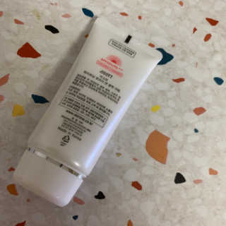 지고트 화이트닝 유브이 썬블럭 크림 70ml,1+1 — 5점을 준 리뷰어가 2019년 7월 올린 사용 사진