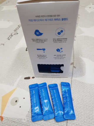 (주)쟈뎅 [쟈뎅] 에스프레소스틱 아이스블렌드 — 4점을 준 리뷰어가 2019년 5월 올린 사용 사진