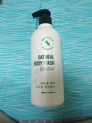 (주)에네스티 내추럴 촉촉  오트밀 바디워시 500ml — 3.5점을 준 리뷰어가 2019년 10월 올린 사용 사진