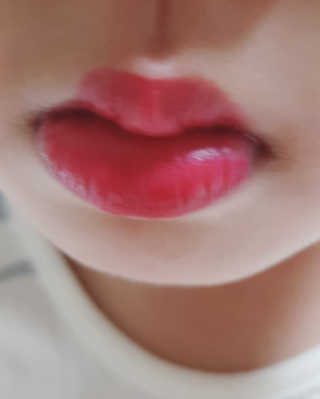 [블랙루즈] 에어 핏 촉촉틴트 + 크리미 벨벳 립크레용 — 5점을 준 리뷰어가 2018년 7월 올린 사용 사진