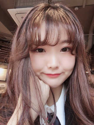 터치인솔 노 포어블럼 프라이머 — 4.5점을 준 리뷰어가 2019년 3월 올린 사용 사진