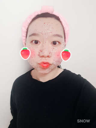 23years old 아쿠아밥 모델링 마스크 — 4.83점을 준 리뷰어가 2018년 1월 올린 사용 사진