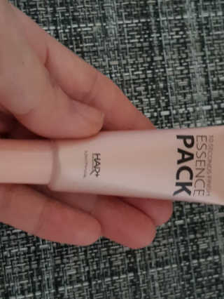 헤어플러스 에센스팩 135ml,9.3ml — 4.67점을 준 리뷰어가 2018년 5월 올린 사용 사진