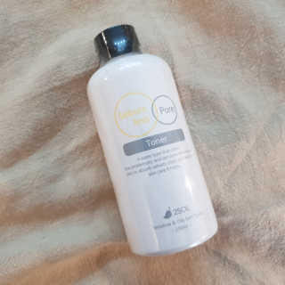 이솔화장품 이솔 세범 리스 포어 토너 200ml — 4.67점을 준 리뷰어가 2018년 8월 올린 사용 사진