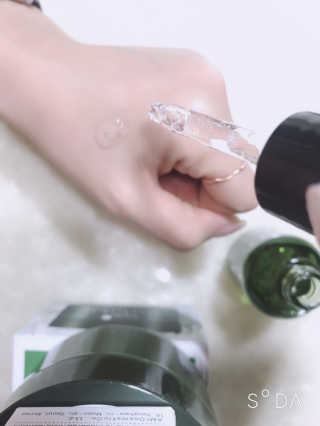 퓨어힐스 센텔라 90 앰플 + 센텔라 65 그린티팩 — 3.5점을 준 리뷰어가 2019년 3월 올린 사용 사진