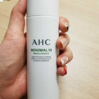 AHC 에이 에이치 씨 미니멀 10 워터리 에센스 — 5점을 준 리뷰어가 2018년 12월 올린 사용 사진