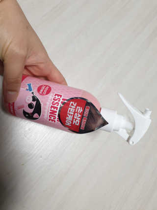미팩토리 콜라겐 워터에센스 200ml — 5점을 준 리뷰어가 2019년 11월 올린 사용 사진