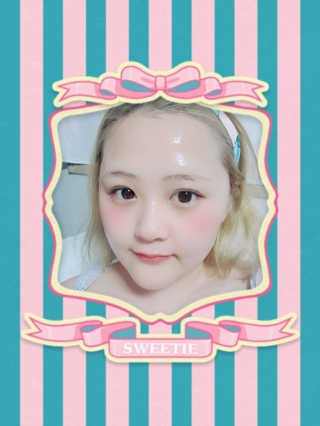 메르셀 샤르르마스크 메르셀 샤르르 마스크 멜팅 콜라겐 — 5점을 준 리뷰어가 2018년 9월 올린 사용 사진