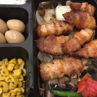 [오스테끼]마약삼겹+김치볶음밥or마약삼겹+제육볶음 — 5점을 준 리뷰어가 2019년 5월 올린 사용 사진