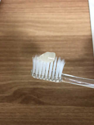 큐어스크립트 닥터폴스 치약 라임만다린향 — 4.83점을 준 리뷰어가 2018년 3월 올린 사용 사진