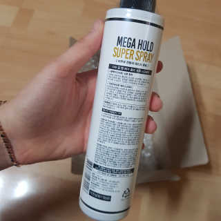다슈코리아 다슈 포 맨 프리미엄 메가 홀드 슈퍼 스프레이 250ml — 5점을 준 리뷰어가 2019년 3월 올린 사용 사진