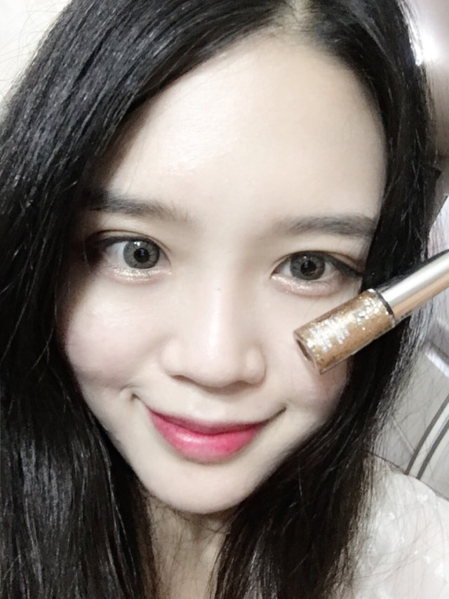 홀리몰리 글리터라이너 리뷰 사진