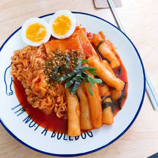 두번째 국떡 국가대표 떡볶이 1팩 + 영미칩 2봉 증정 — 5점을 준 리뷰어가 2019년 2월 올린 사용 사진