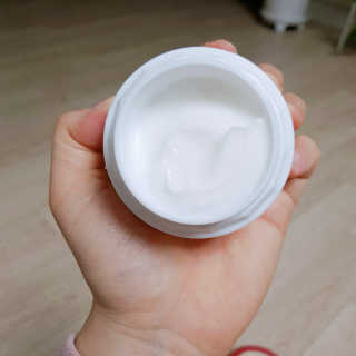 자빈드서울 시티플라워 인텐스 리치 크림 — 4점을 준 리뷰어가 2019년 12월 올린 사용 사진