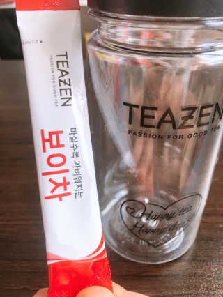 티젠 보이차 + 마이보틀 세트 — 4.83점을 준 리뷰어가 2018년 6월 올린 사용 사진