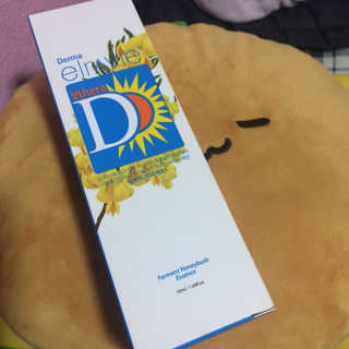 브이테라D 더마엘라비에 브이테라 D 발효 허니부쉬 에센스 — 4점을 준 리뷰어가 2019년 4월 올린 사용 사진