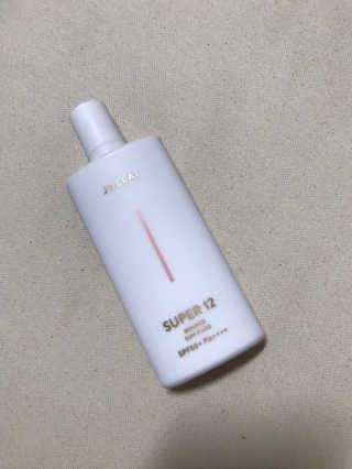 쥴라이Jullai 슈퍼 12 바운스 선 플루이드 SPF50+ PA++++ — 5점을 준 리뷰어가 2019년 7월 올린 사용 사진