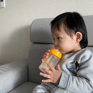 유비맘 PPSU 젖병 노꼭지_200ml_컬러 랜덤 발송 — 5점을 준 리뷰어가 2020년 1월 올린 사용 사진