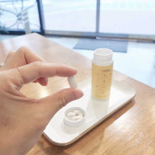 힐링팩토리 오늘도 가볍게 저분자 피쉬 콜라겐 정 — 5점을 준 리뷰어가 2020년 3월 올린 사용 사진