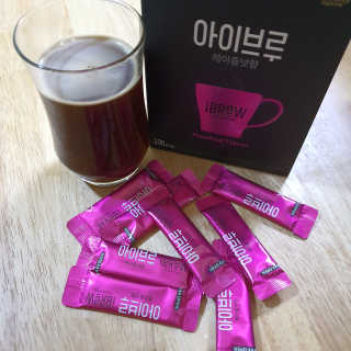 한국맥널티 아이브루 헤이즐넛향 100T — 5점을 준 리뷰어가 2019년 10월 올린 사용 사진