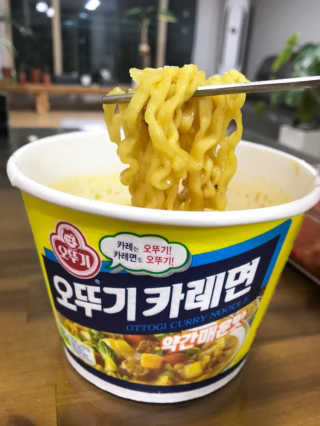 오뚜기카레면 2차 모집 — 5점을 준 리뷰어가 2019년 2월 올린 사용 사진
