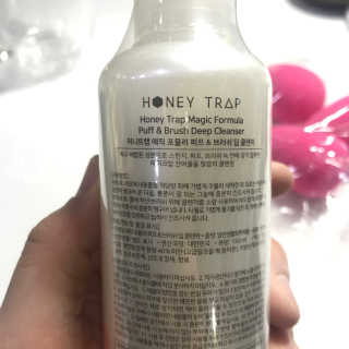 Honey Trap 매직 퍼프,브러쉬클렌저+똥퍼프 — 5점을 준 리뷰어가 2018년 3월 올린 사용 사진