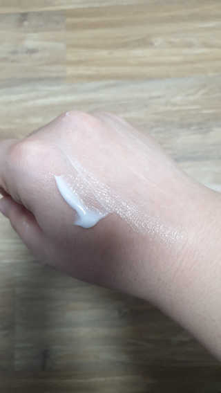 세바메드 우레아 수분폭탄크림 50ml — 5점을 준 리뷰어가 2019년 11월 올린 사용 사진