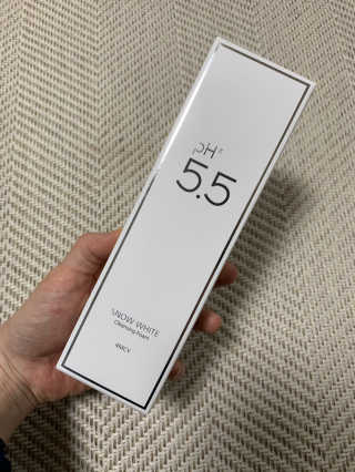 포므시 스노우화이트클렌징폼pH5.5 — 5점을 준 리뷰어가 2020년 2월 올린 사용 사진