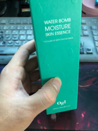 오지아이 워터 밤 모이스처 스킨 에센스 180ml — 3점을 준 리뷰어가 2020년 1월 올린 사용 사진