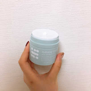 베니테이블 [바르는 유산균] 하이드레이팅 크림 — 5점을 준 리뷰어가 2020년 3월 올린 사용 사진