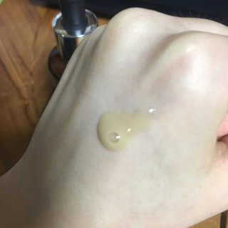 보타니티 [홍]조[진]정[결]케어 플라본 세럼 — 5점을 준 리뷰어가 2018년 5월 올린 사용 사진
