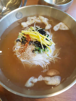 풍국면_강남직영점 [풍국면 강남직영점] 공팔세트 2종 중 택 1 — 5점을 준 리뷰어가 2018년 12월 올린 사용 사진